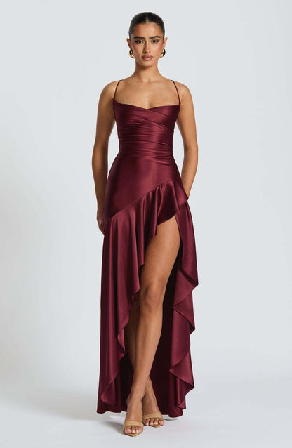 Elegantes Abendkleid – Rückenfrei mit Schlitz